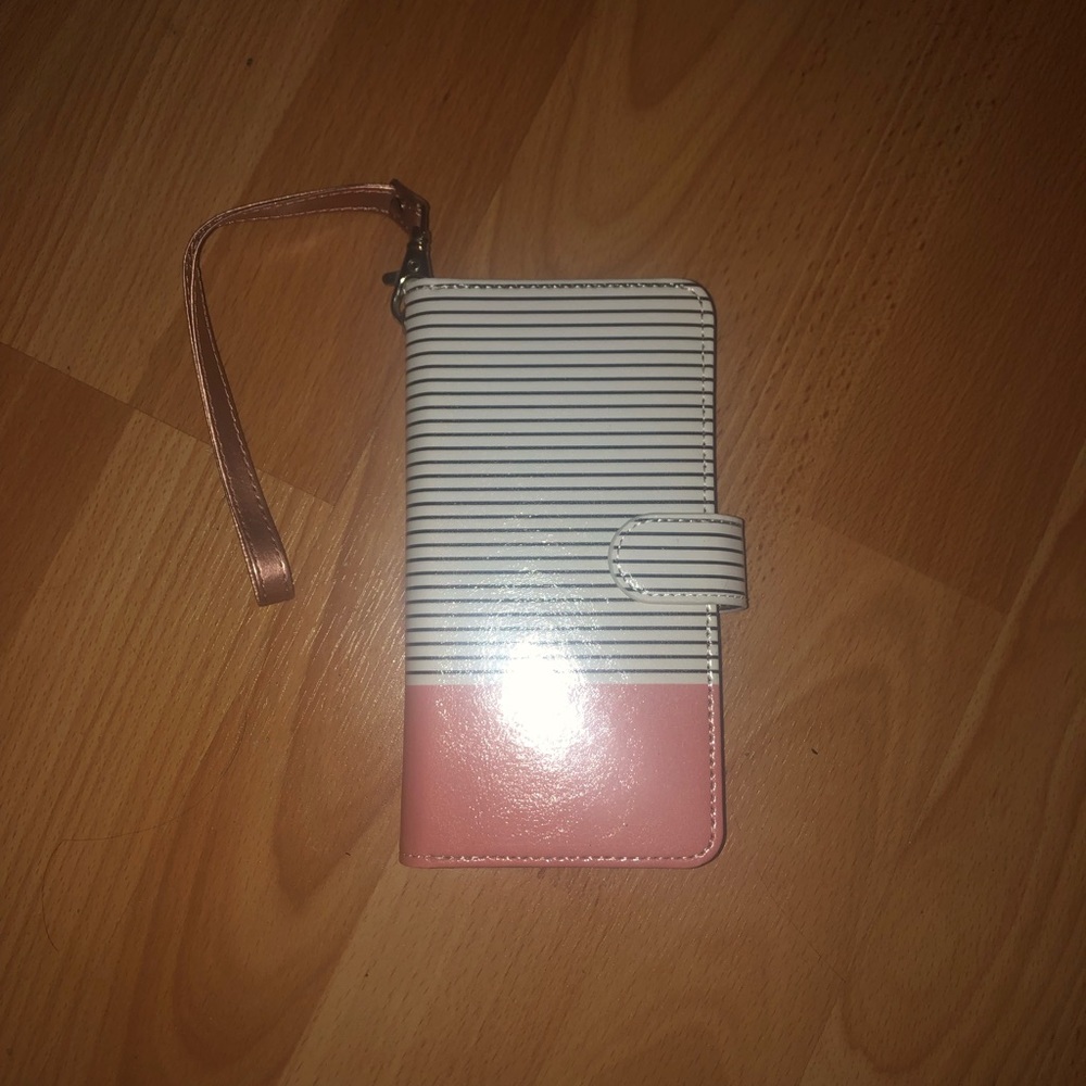 iPhone 7/8 Plus Wallet Case